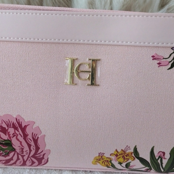 Carolina Herrera Pink Floral Clutch Bag - Picture 9 of 16
